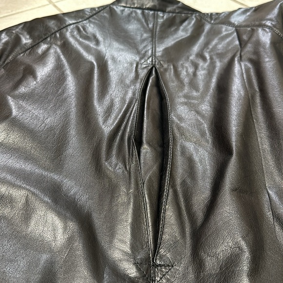 100% leather jacket - Picture 9 of 12